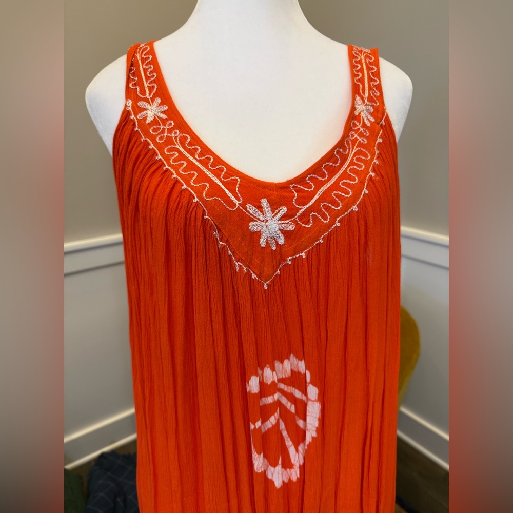 NWOT Orange with white print maxi beach coverup. One size fits most - Picture 2 of 6